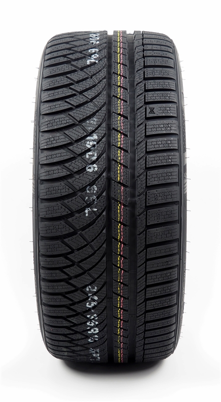 Kumho  WP72 98V